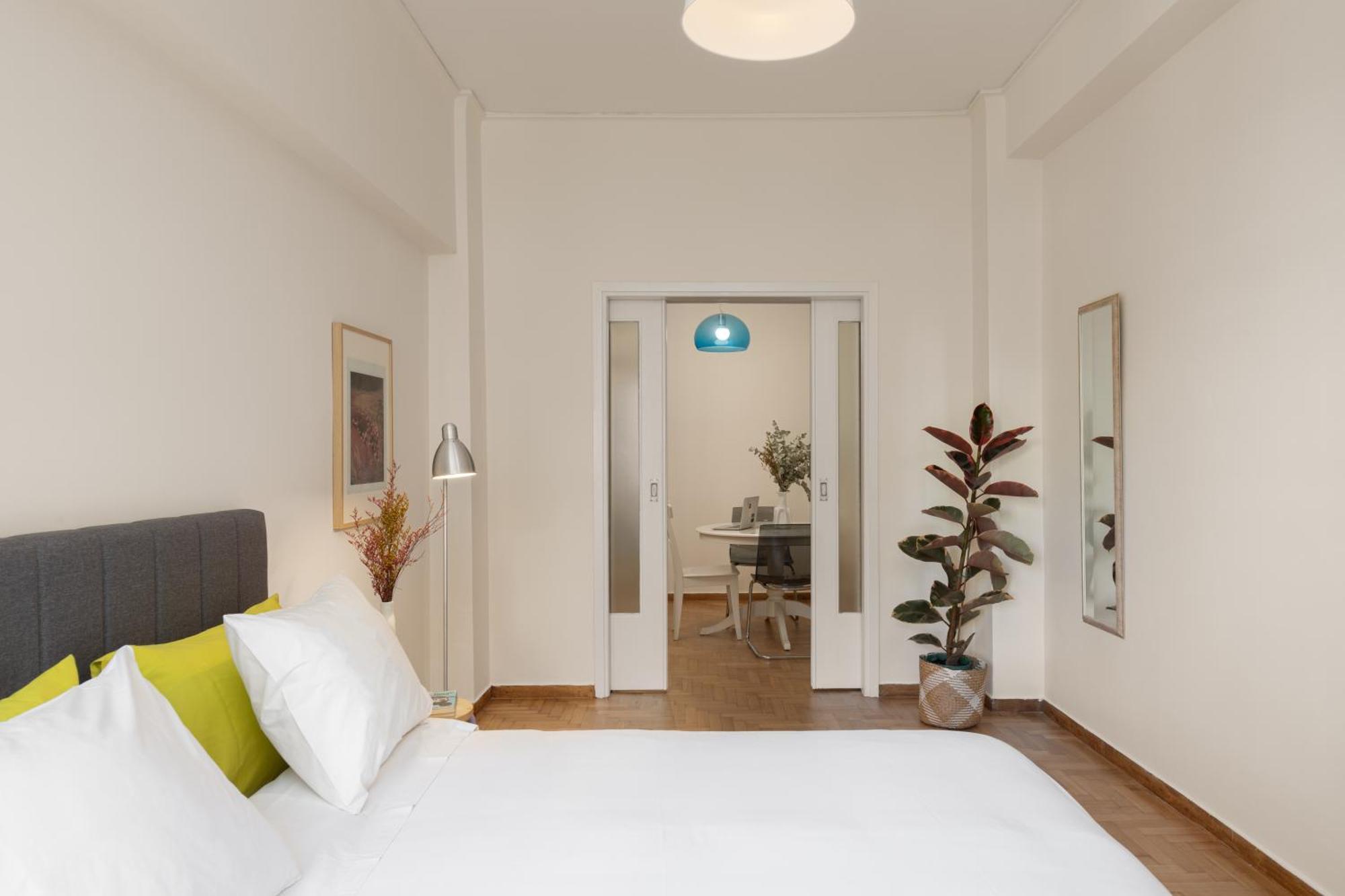 Lovely Apartment In Exarcheia Афины Экстерьер фото